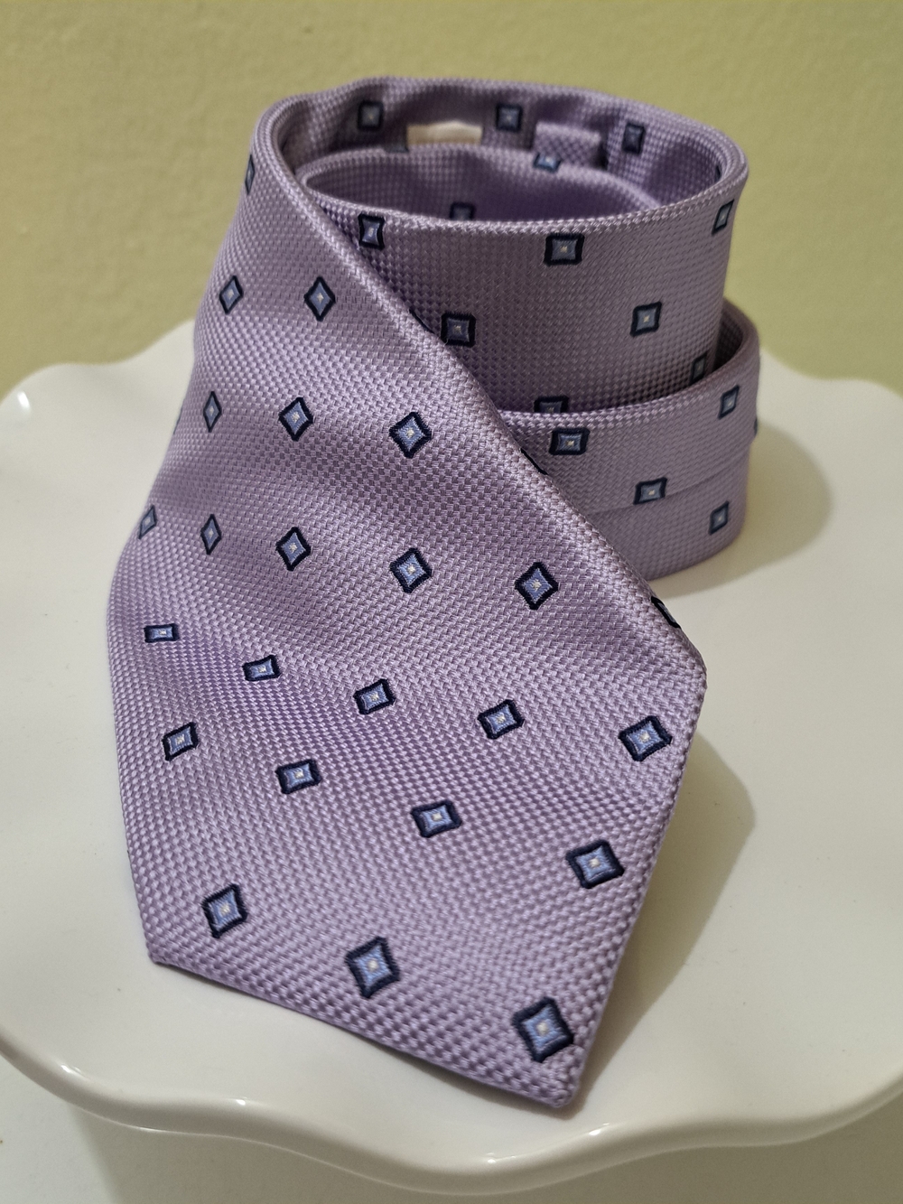 Michael Kors Lavender Silk Tie With Blue Geometric Pattern